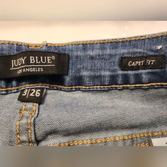 Judy Blue Jeans Capri Fit Size 3/26 - Picture 4 of 5